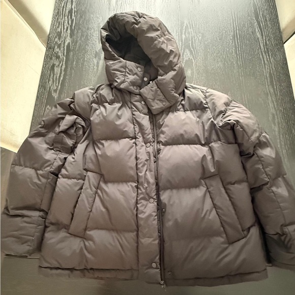 Black Cropped Jacket - Picture 2 of 6